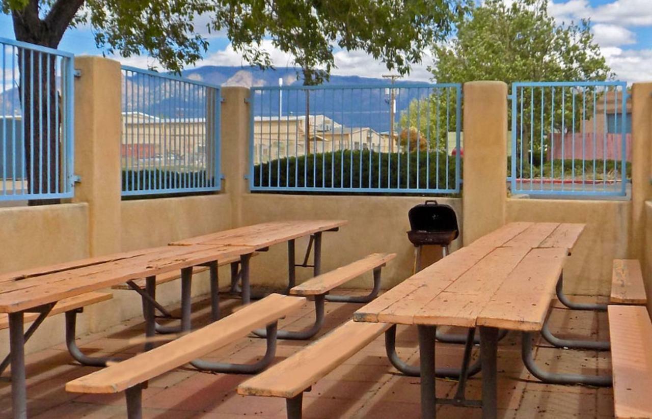 GreenTree Inn Albuquerque North I-25 Extérieur photo